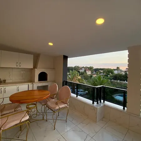 Pars Antalya Three Story Villa, Private Pool And Roof Terrace Three Bedroom For Six Guests Willa