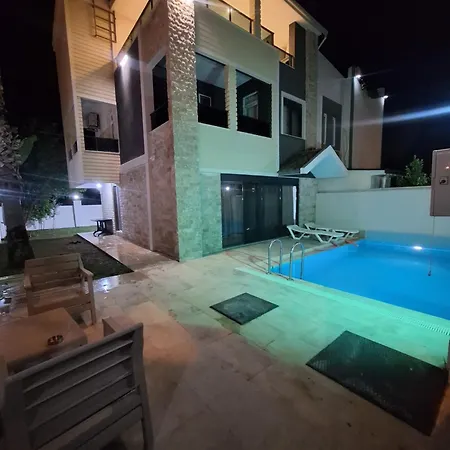 فيلة Pars Antalya Three Story Villa, Private Pool And Roof Terrace Three Bedroom For Six Guests *