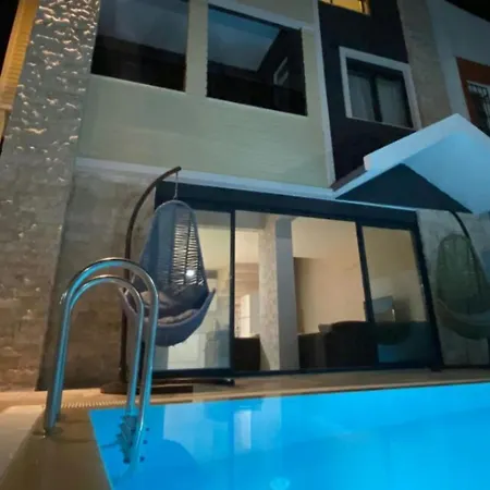 Pars Antalya Luxury 3 Bedroom Family Private Pool Rooftop Terrace فيلة بيليك