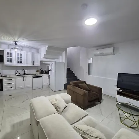 빌라 Pars Antalya Luxury 3 Bedroom Family Private Pool Rooftop Terrace 베렉