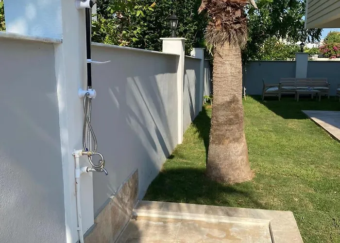 Pars Antalya Three Story Villa, Private Pool And Roof Terrace Three Bedroom For Six Guests *