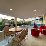 فيلة Pars Antalya Three Story Villa, Private Pool And Roof Terrace Three Bedroom For Six Guests بيليك